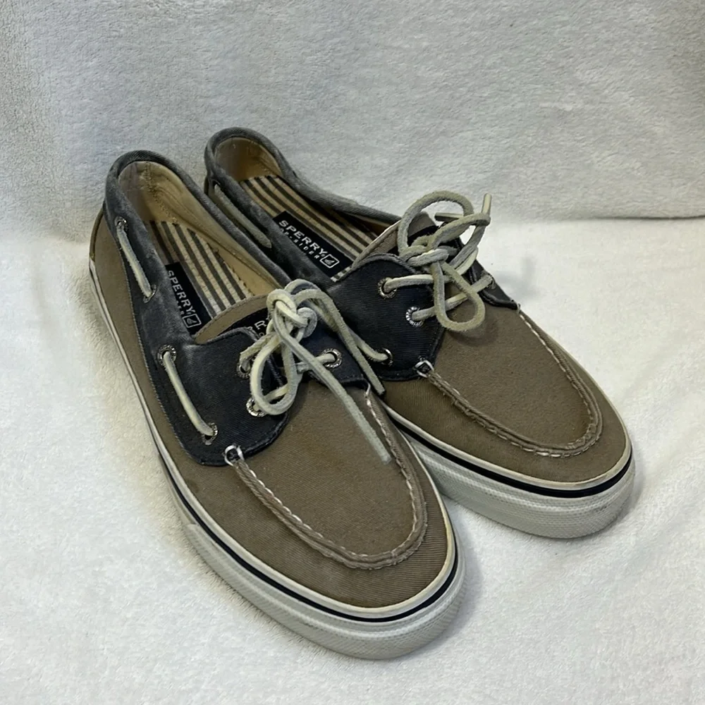 Sperry Men’s Canvas Slip On Boat Shoes Size 8